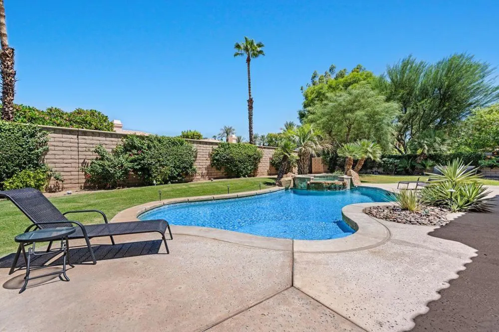 48476 Big Horn Drive La Quinta, CA 92253