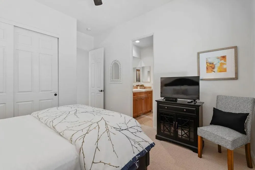 48476 Big Horn Drive La Quinta, CA 92253