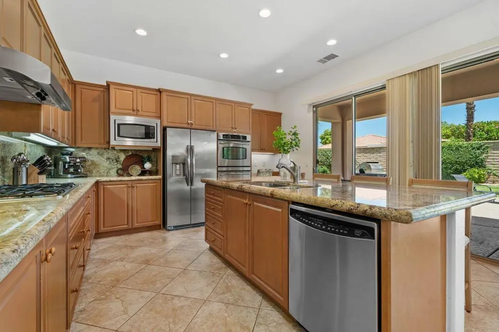 48476 Big Horn Drive La Quinta, CA 92253