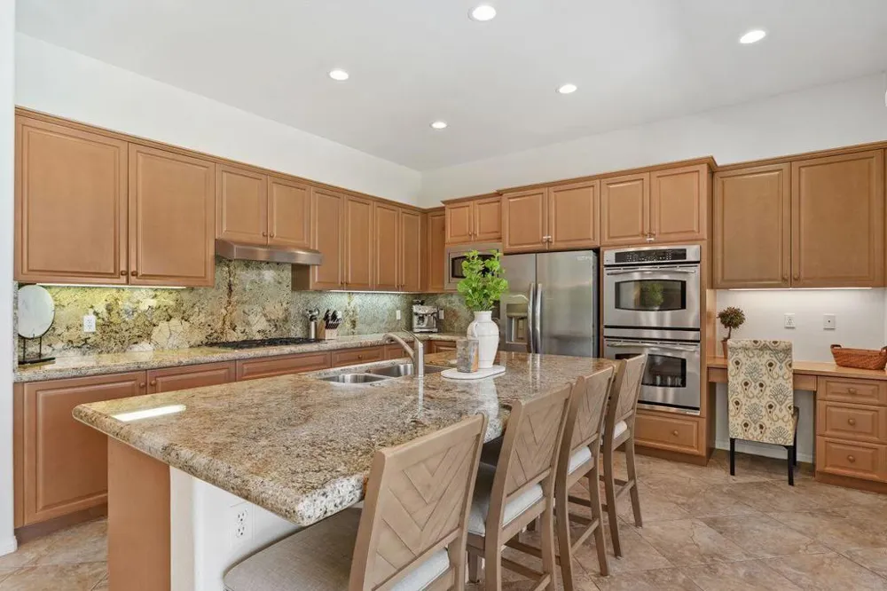 48476 Big Horn Drive La Quinta, CA 92253