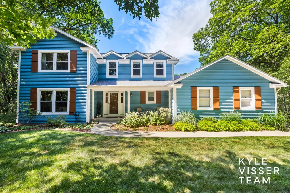 6728 Gleneagles Drive SE Cascade Charter Township, MI 49546