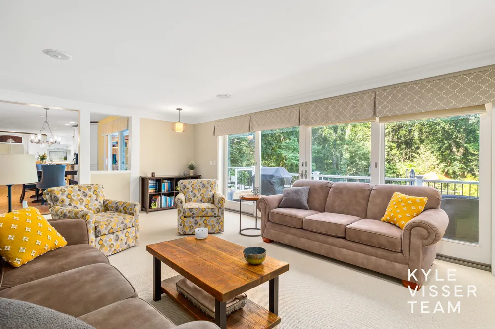 6728 Gleneagles Drive SE Cascade Charter Township, MI 49546