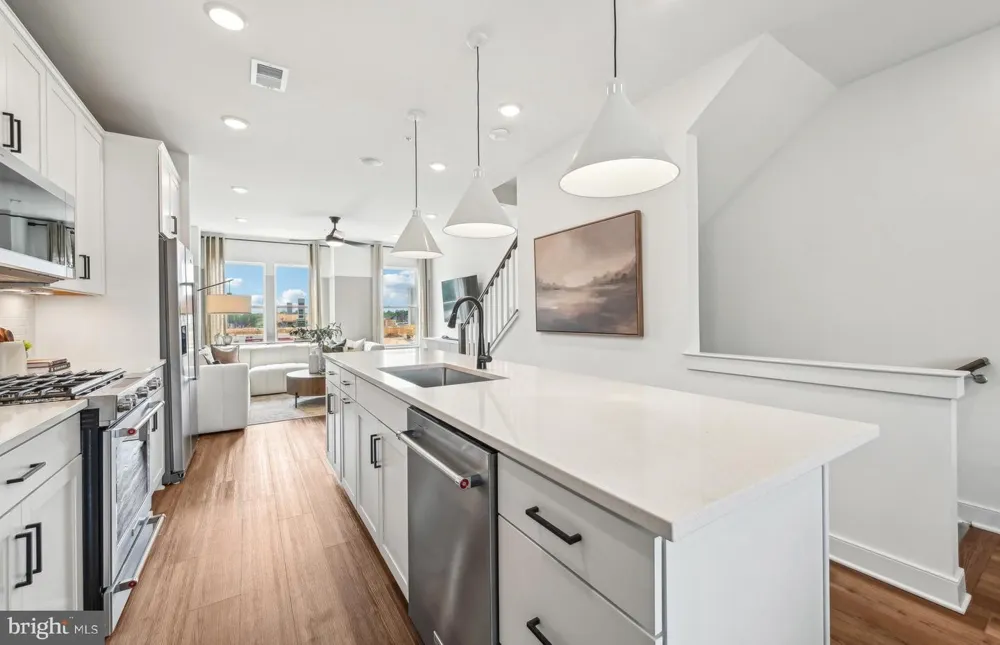 605 BEACHGRASS LANE Laurel, MD 20724