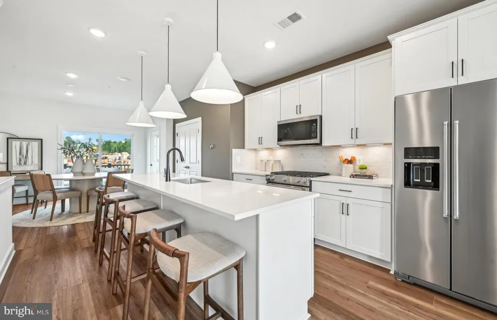 605 BEACHGRASS LANE Laurel, MD 20724