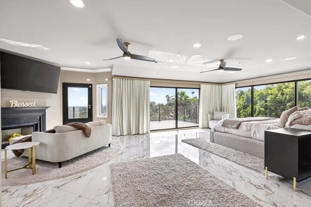 195 Flowerfield Lane La Habra Heights, CA 90631