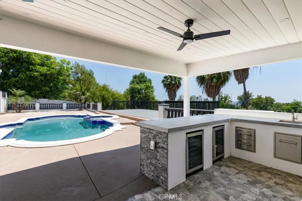 195 Flowerfield Lane La Habra Heights, CA 90631