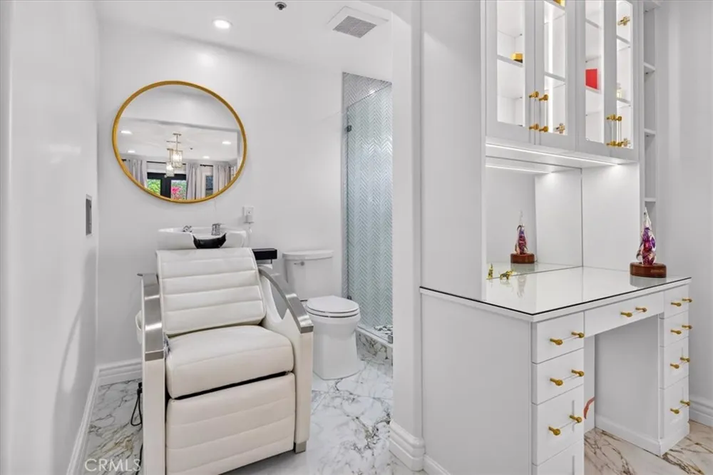 195 Flowerfield Lane La Habra Heights, CA 90631