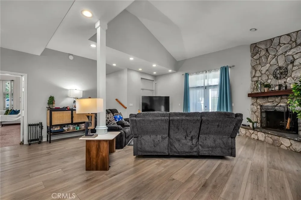 5 Colina Lane Rolling Hills Estates, CA 90274