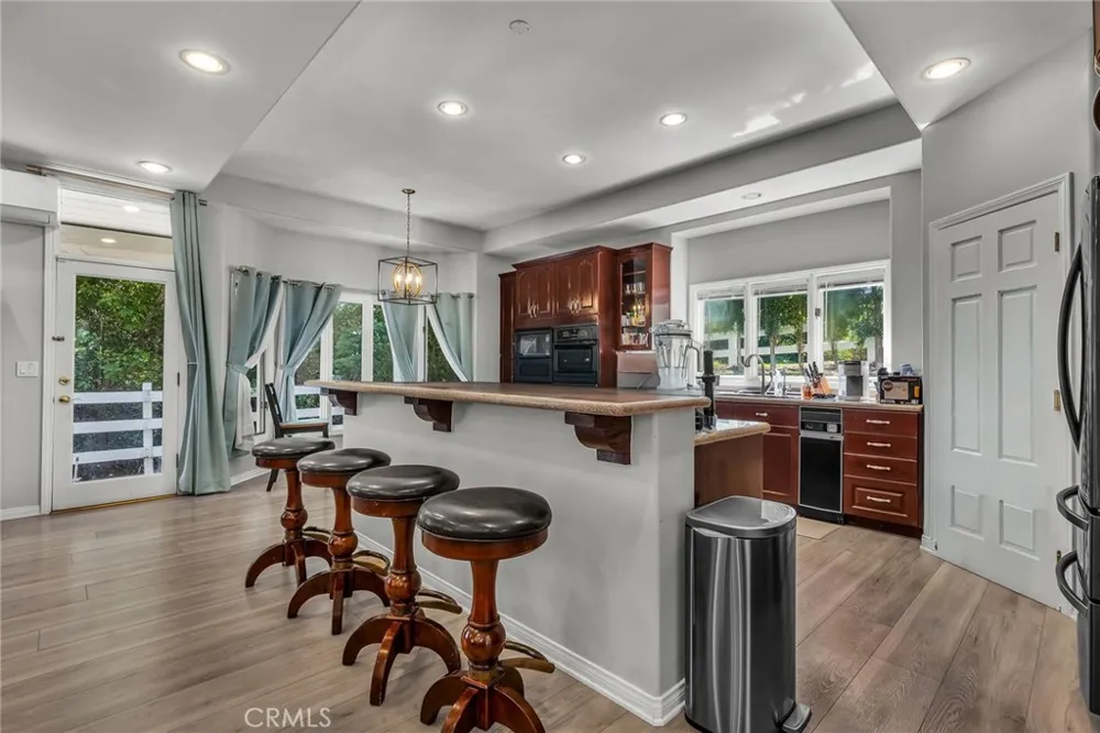 5 Colina Lane Rolling Hills Estates, CA 90274