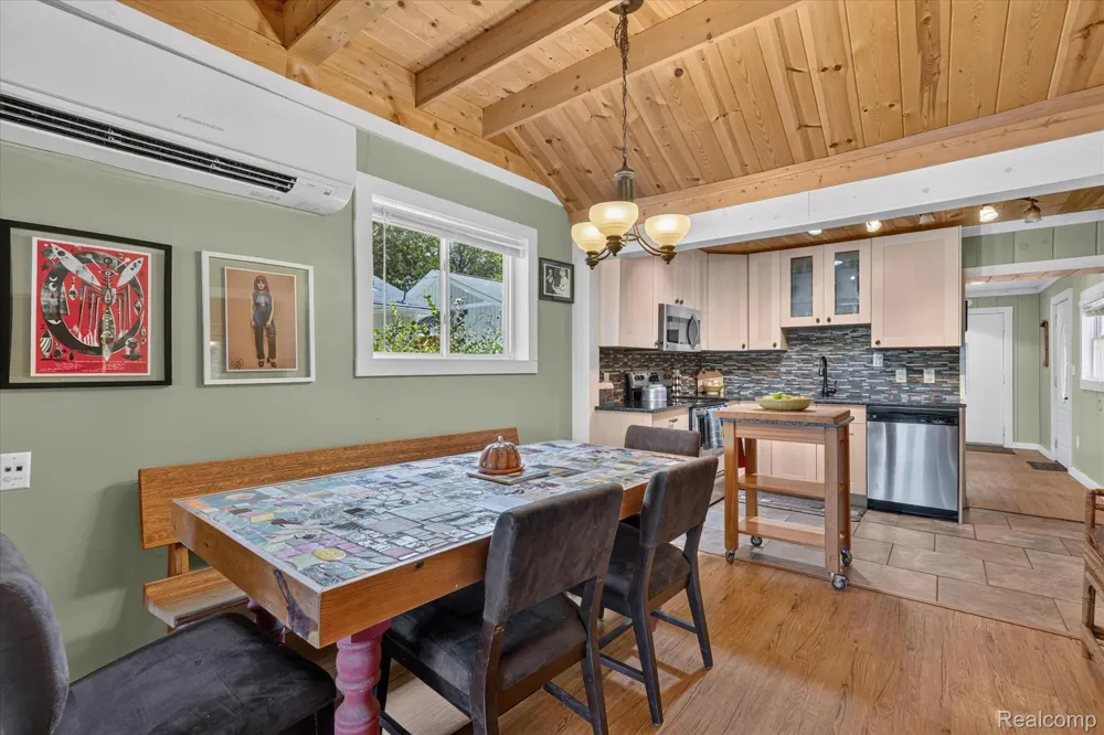 1700 Clark Lake Road Brighton Township, MI 48114