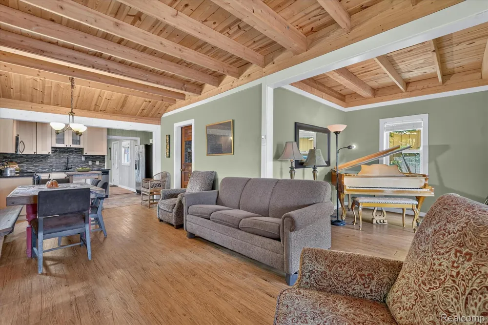 1700 Clark Lake Road Brighton Township, MI 48114