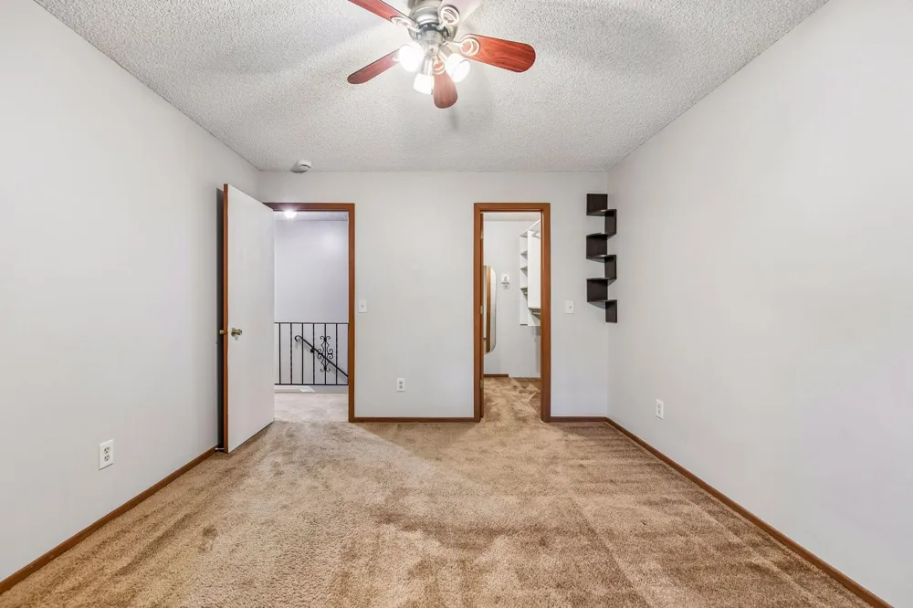 13316 Zenith Lane Eden Prairie, MN 55346