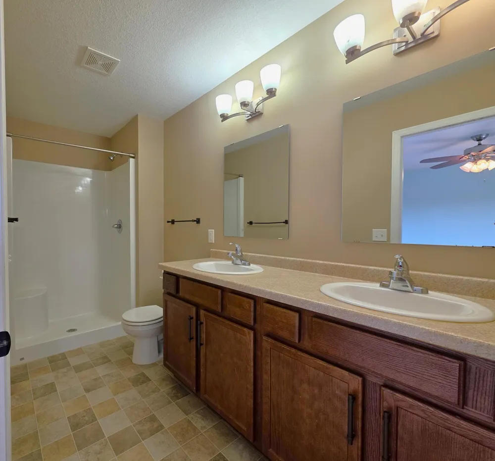 3563 Village Trail Hastings, MN 55033