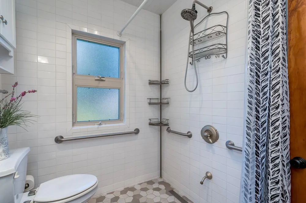 911 Reed Street Waterville, MN 56096