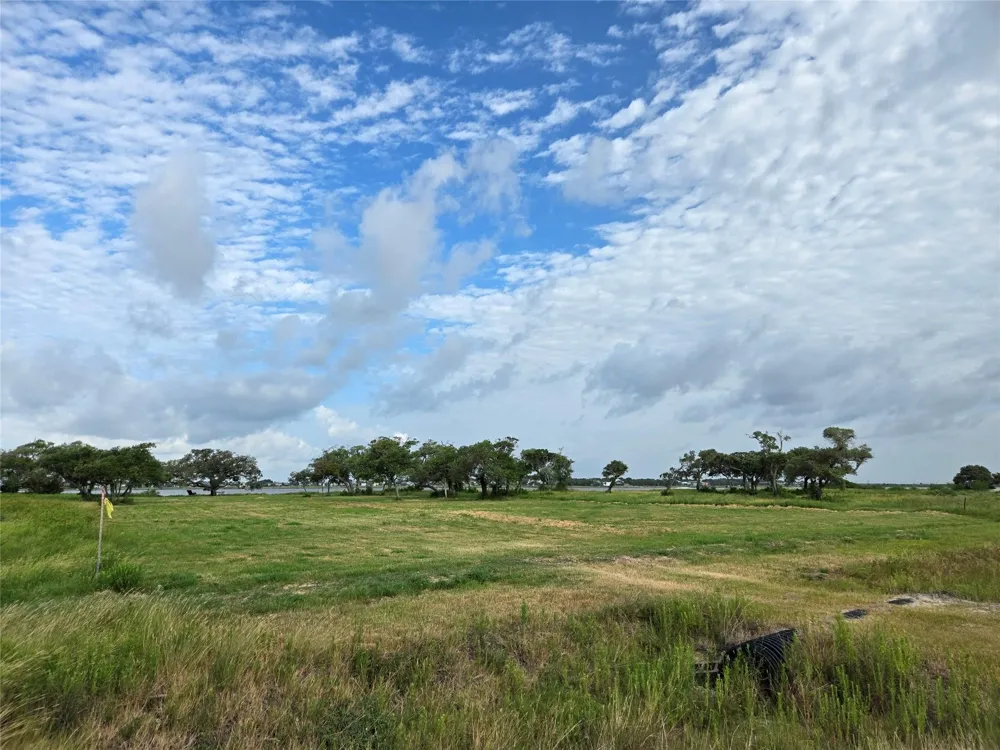 53 Driftwood Shores Port Lavaca, TX 77979