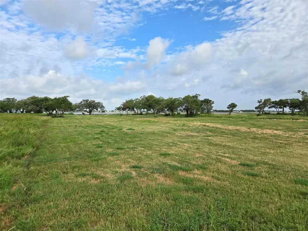 53 Driftwood Shores Port Lavaca, TX 77979