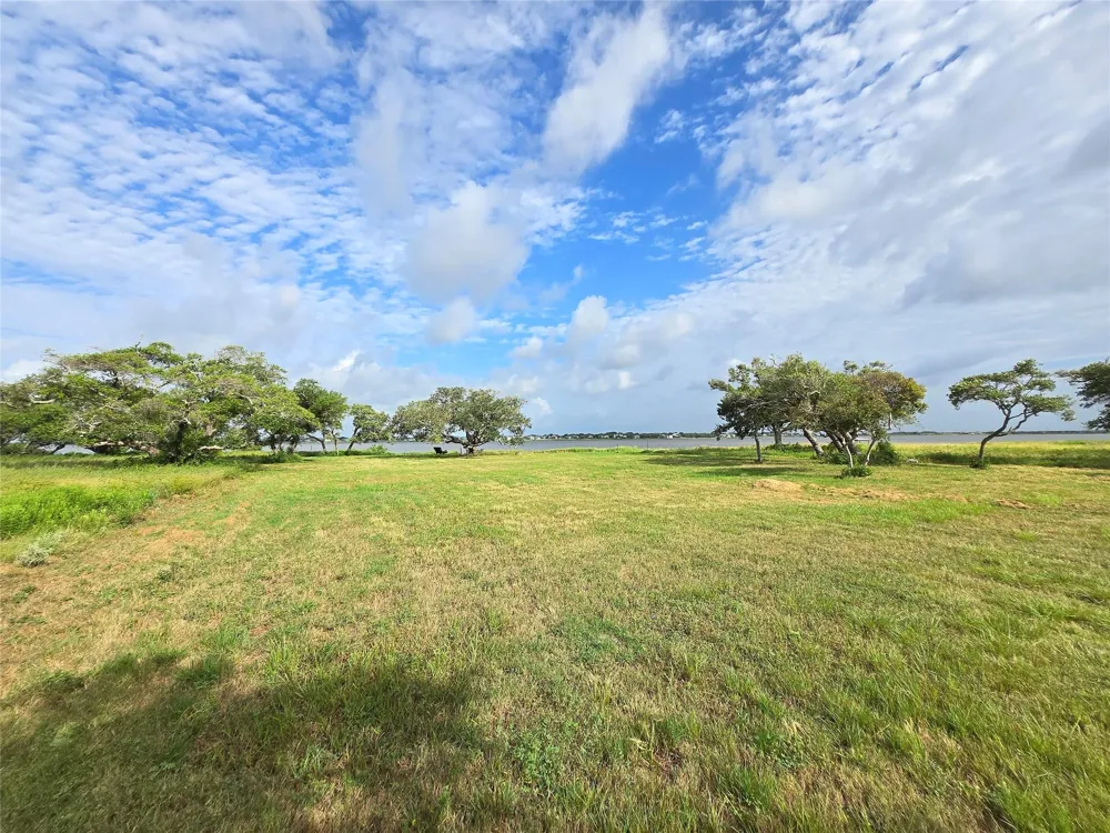 53 Driftwood Shores Port Lavaca, TX 77979