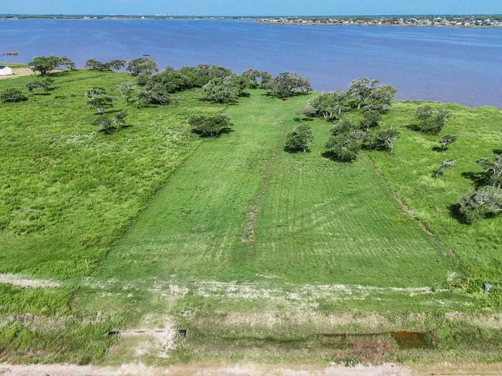 53 Driftwood Shores Port Lavaca, TX 77979