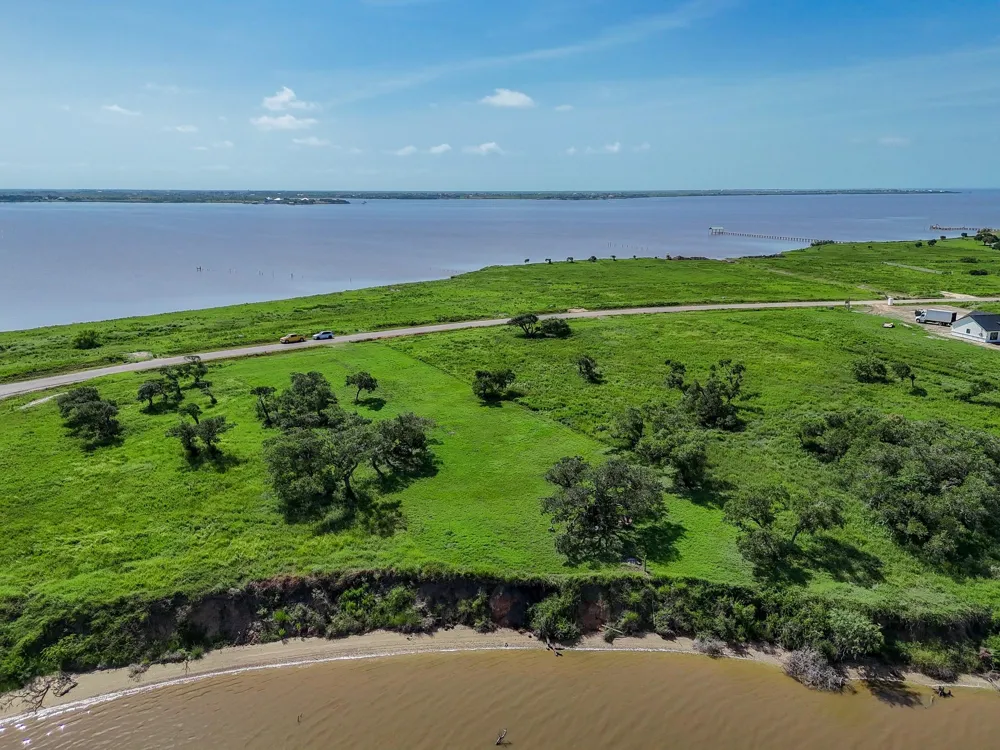 53 Driftwood Shores Port Lavaca, TX 77979