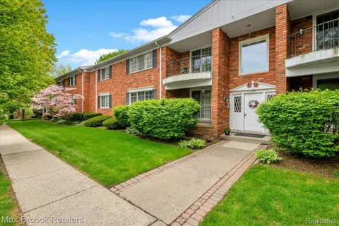 1711 Huntingwood Lane #C