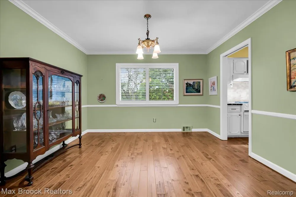 1711 Huntingwood Lane #C Bloomfield Charter Township, MI 48304