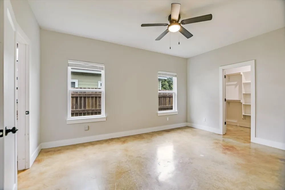 103 East Street Smithville, TX 78957