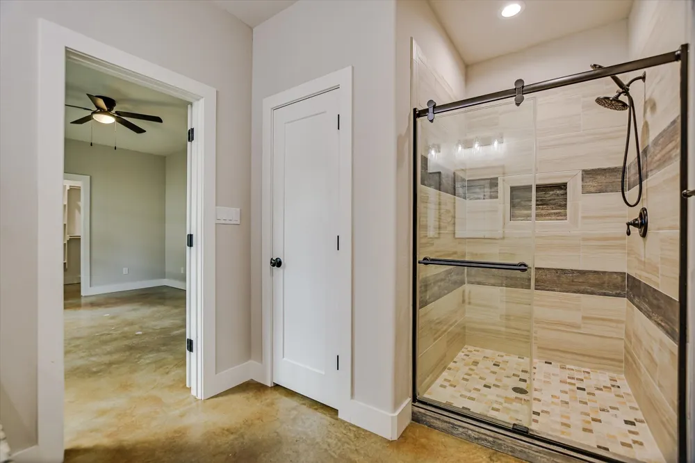 103 East Street Smithville, TX 78957