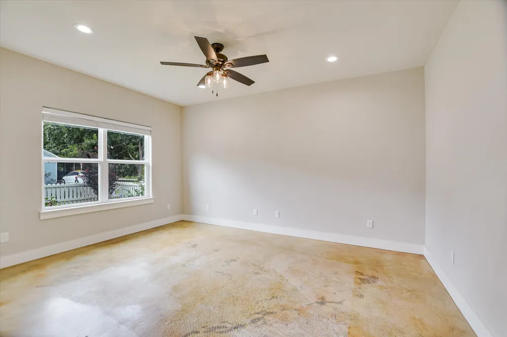 103 East Street Smithville, TX 78957