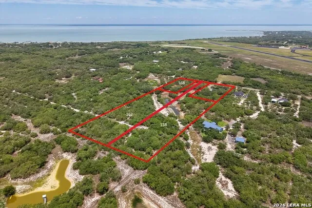 168 WISHERT RD Rockport, TX 78382