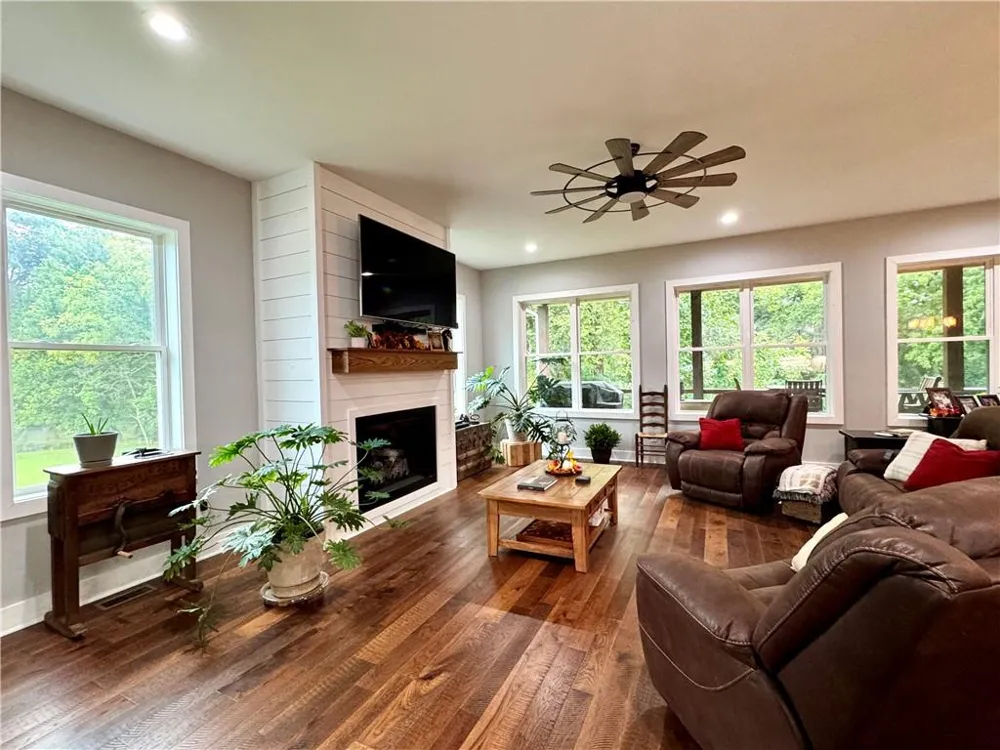 250 Hook Road NE Ranger, GA 30734
