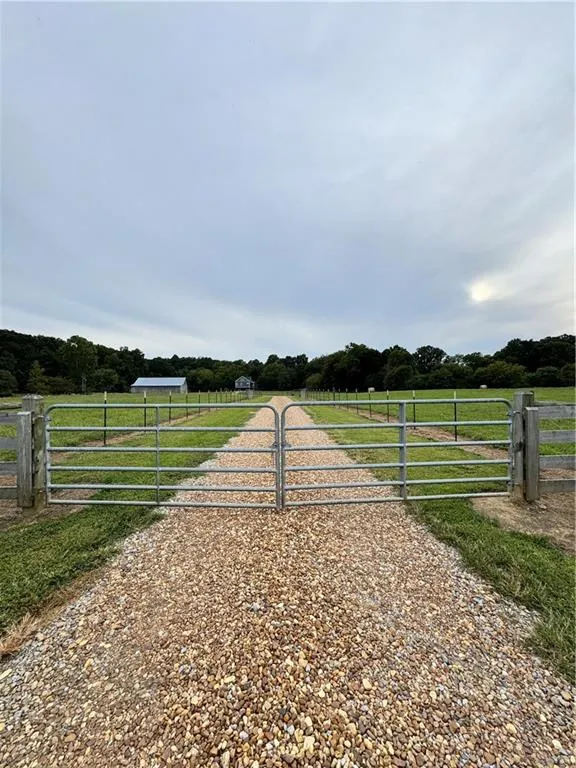 250 Hook Road NE Ranger, GA 30734
