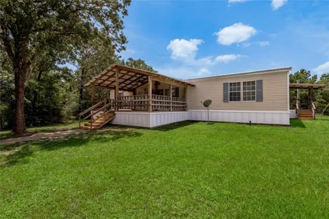 37 Riverside Lane #A