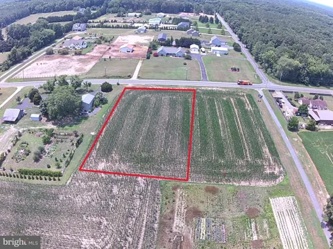 E GRAVEL HILL RD PARCEL 2