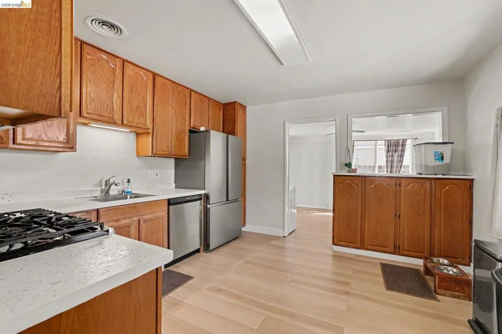 3879 Shasta Cir Pittsburg, CA 94565