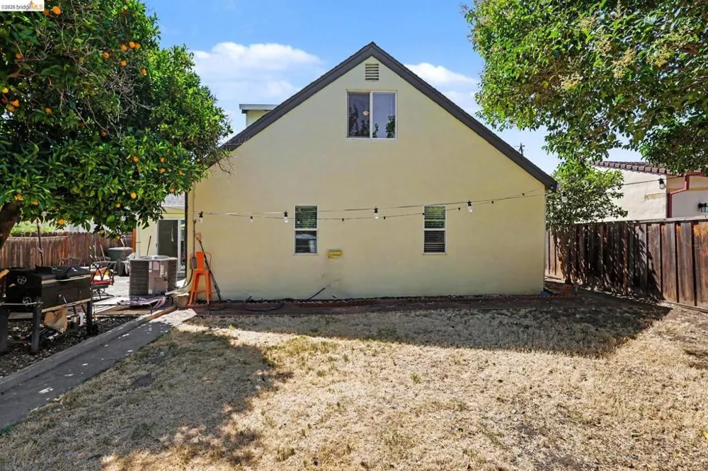 3879 Shasta Cir Pittsburg, CA 94565
