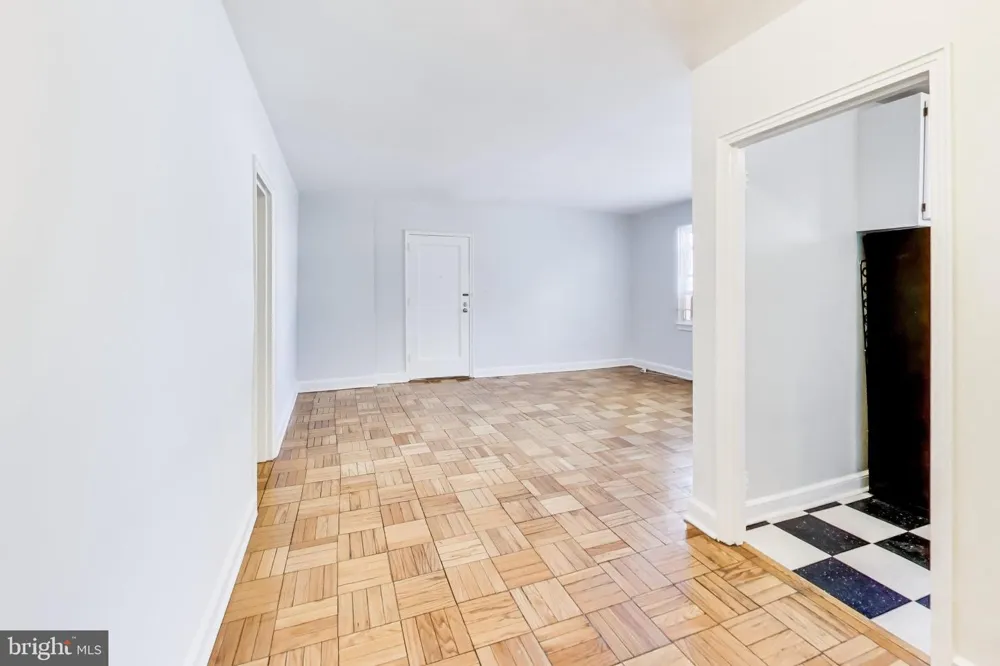 1724 N QUINN STREET #105 Arlington, VA 22209