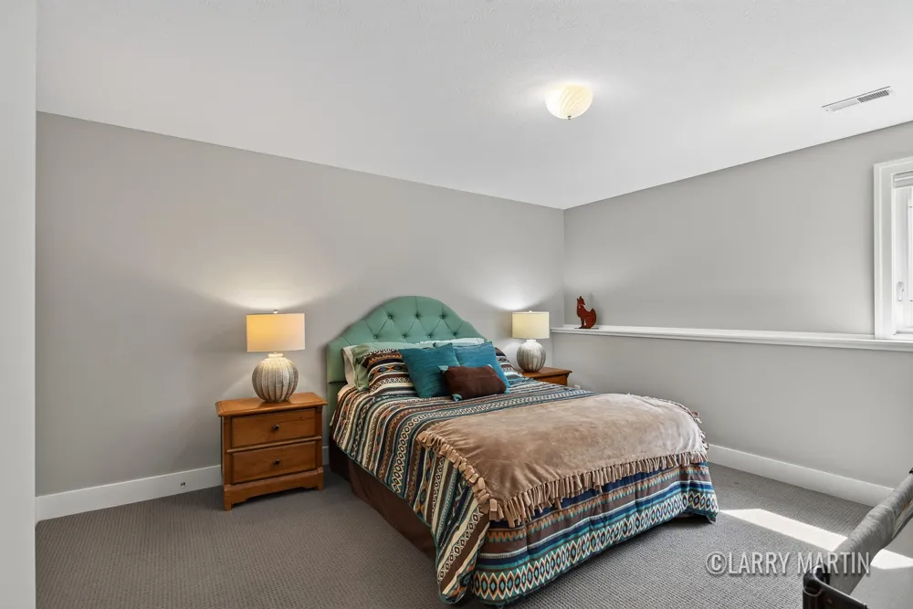 5982 Canal Avenue SW Grandville, MI 49418