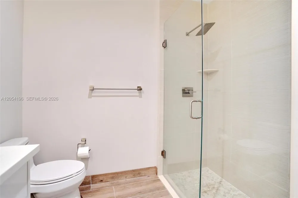 41 SW Seminole St #209 304 310 Stuart, FL 34994