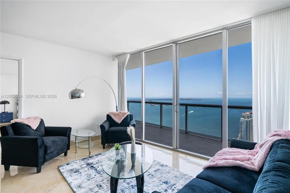 495 Brickell #5705 Miami, FL 33131