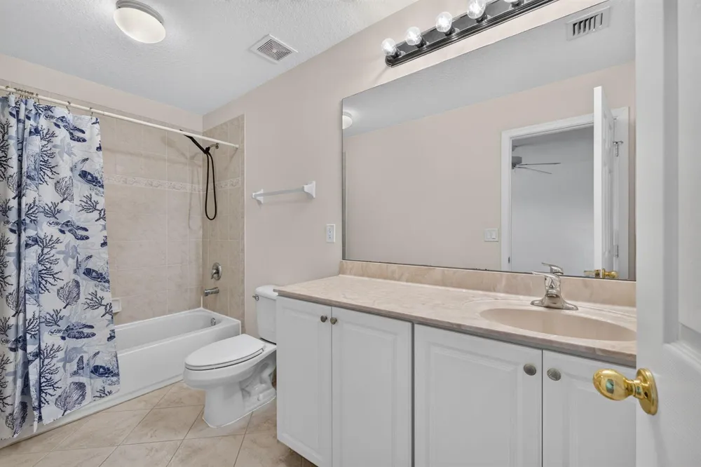 2786 SE Birmingham Drive Stuart, FL 34994