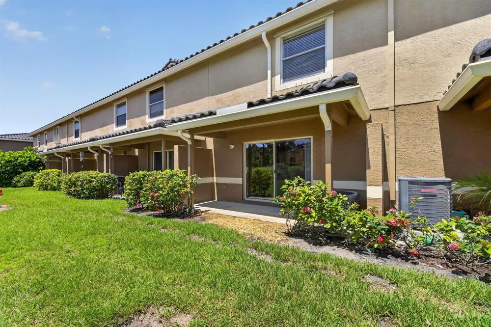 2786 SE Birmingham Drive Stuart, FL 34994