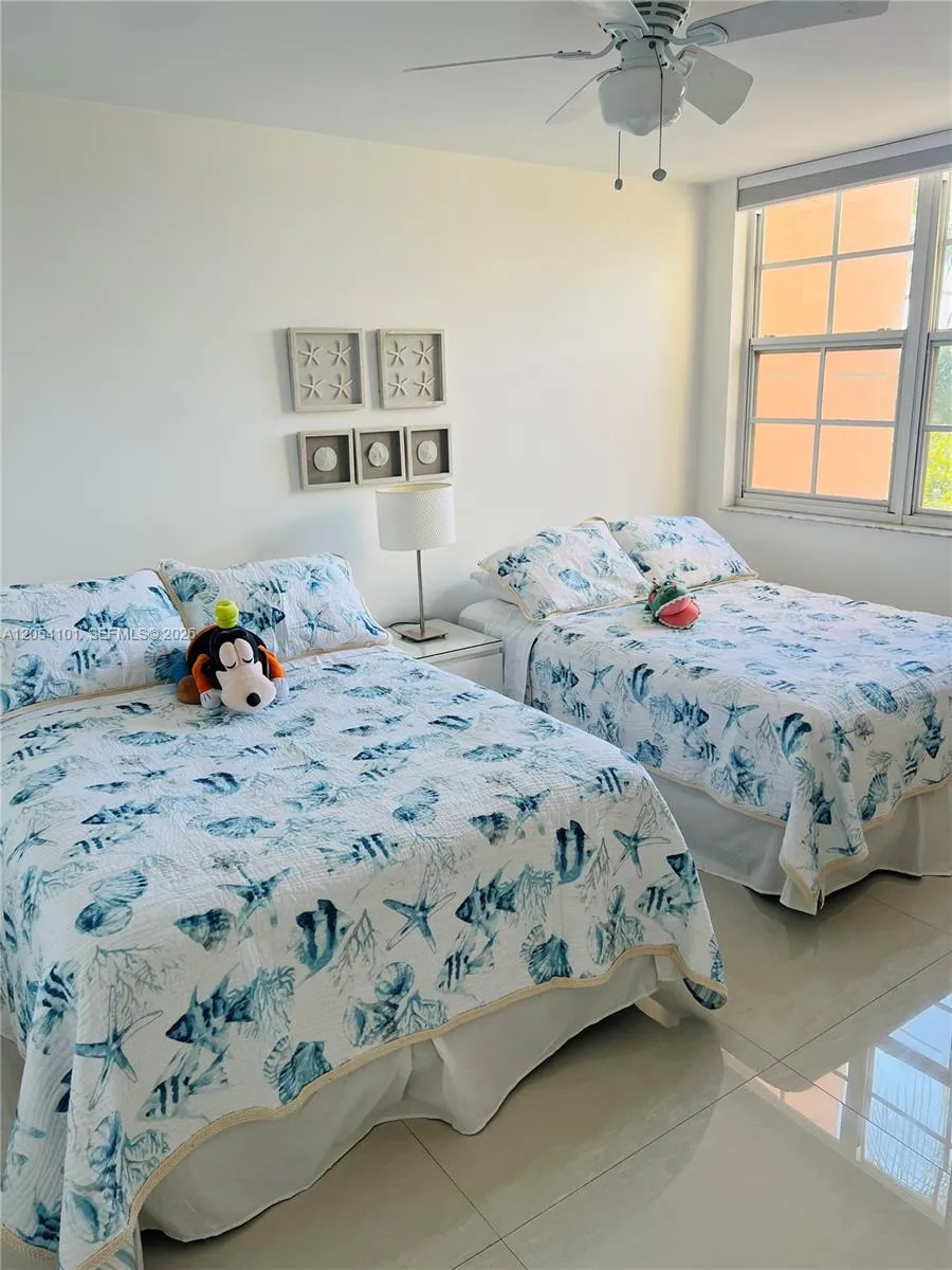 19901 E Country Club Dr #2401 Aventura, FL 33180