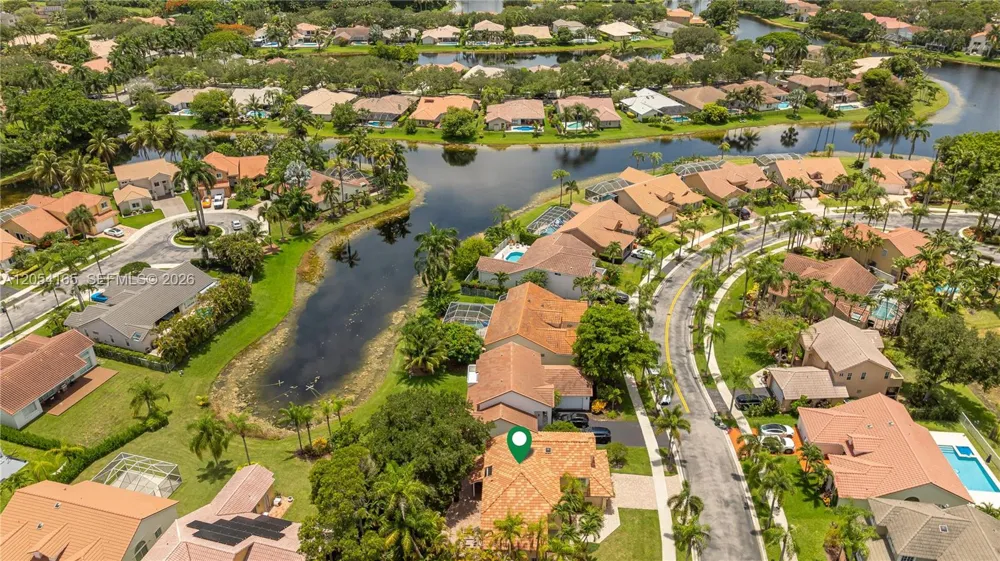 524 Water Pt Weston, FL 33326