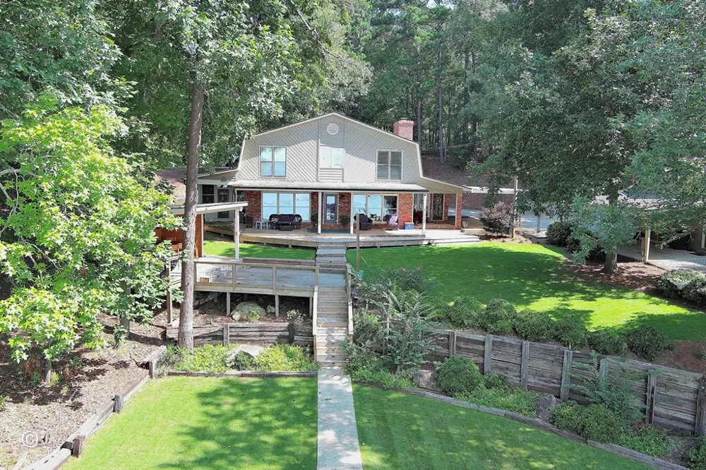 233 Pinetree Road Hamilton, GA 31811