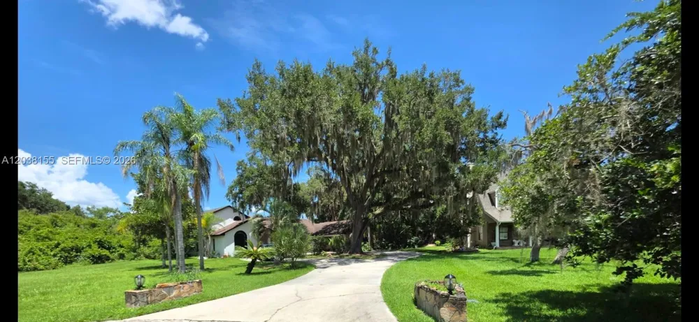 2261 Mariner CV Kissimmee, FL 34746