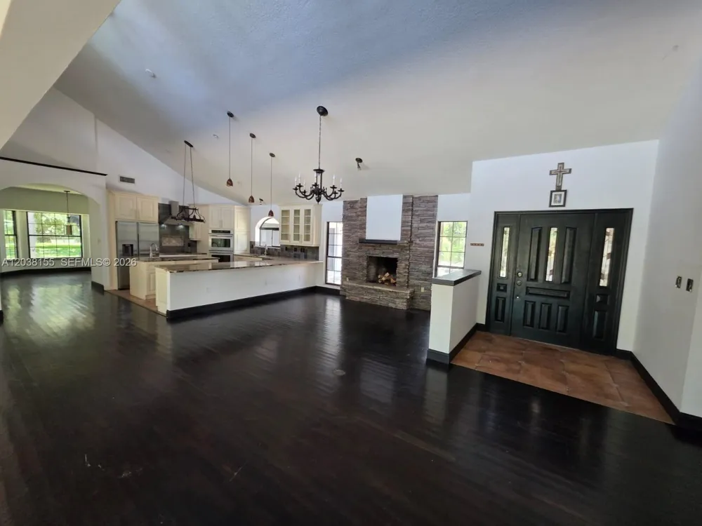 2261 Mariner CV Kissimmee, FL 34746