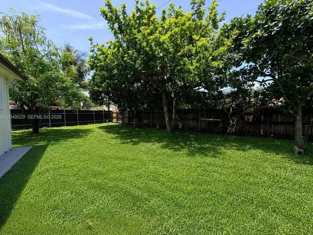 19202 NW 23rd Ct Miami Gardens, FL 33056