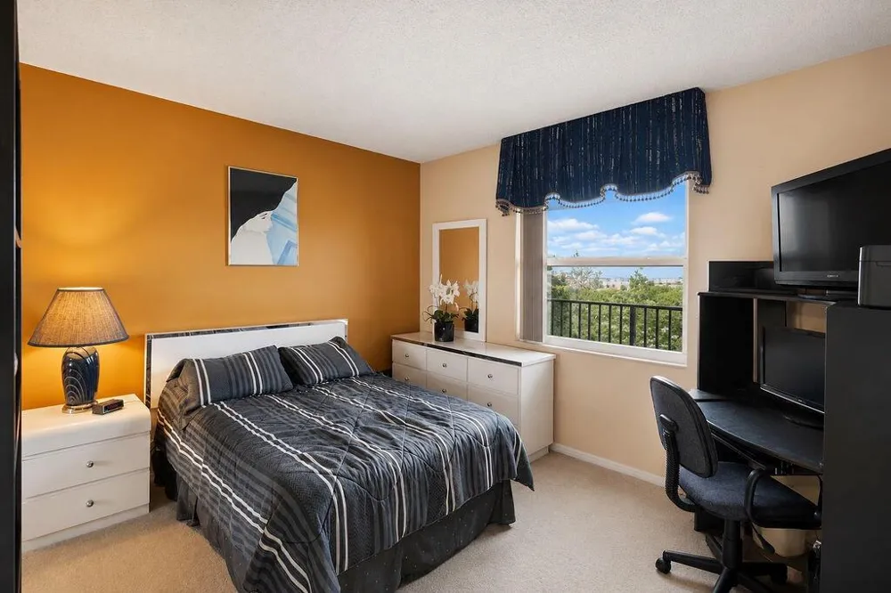 4091 Cypress Reach Court #403 Pompano Beach, FL 33069