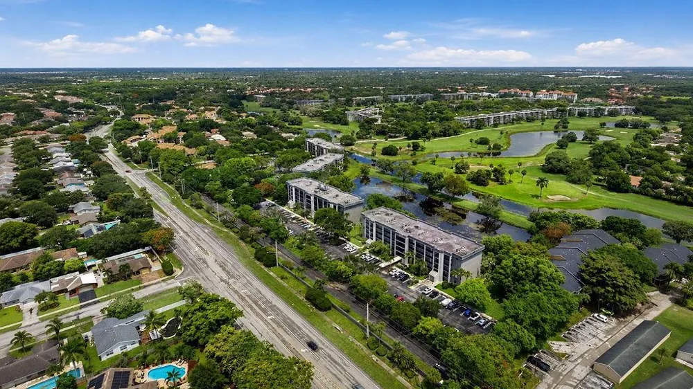 4091 Cypress Reach Court #403 Pompano Beach, FL 33069