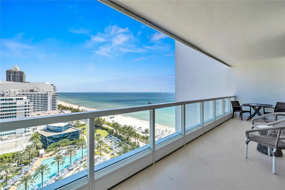 4391 COLLINS AVE #1707 Miami Beach, FL 33140